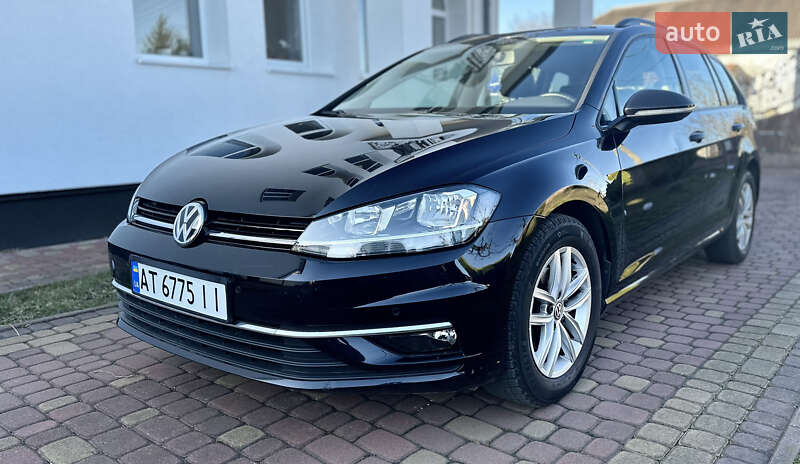 Универсал Volkswagen Golf 2019 в Ивано-Франковске