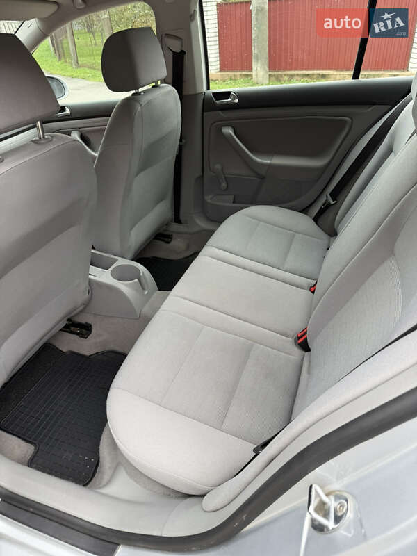 Хэтчбек Volkswagen Golf 2005 в Черновцах фото 17 Хэтчбек Volkswagen Golf 2005 в Черновцах