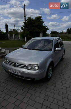 Хэтчбек Volkswagen Golf 2000 в Львове