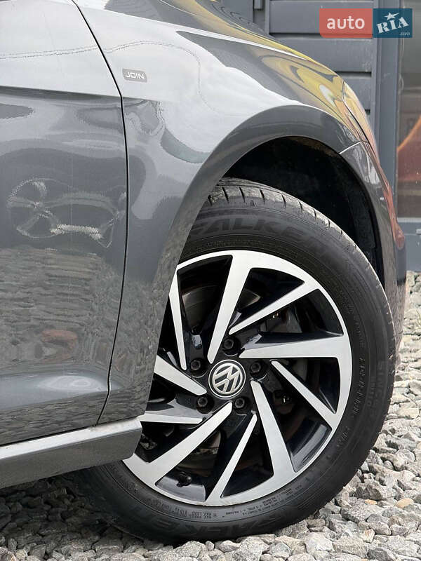 Хетчбек Volkswagen Golf 2018 в Стрию