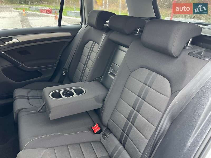 Універсал Volkswagen Golf 2014 в Ужгороді фото 22 Універсал Volkswagen Golf 2014 в Ужгороді