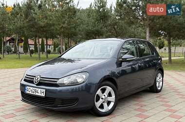 Хэтчбек Volkswagen Golf 2010 в Иршаве