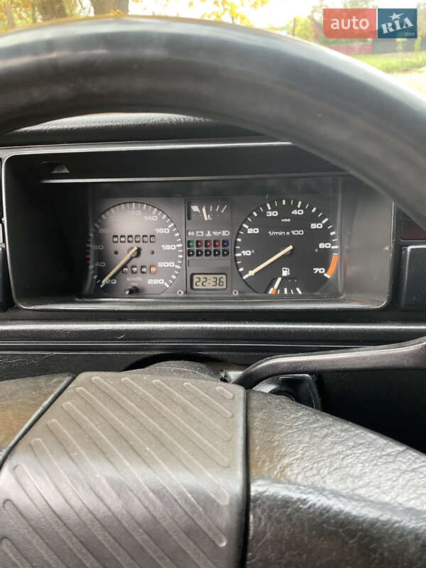 Хетчбек Volkswagen Golf 1988 в Чернівцях