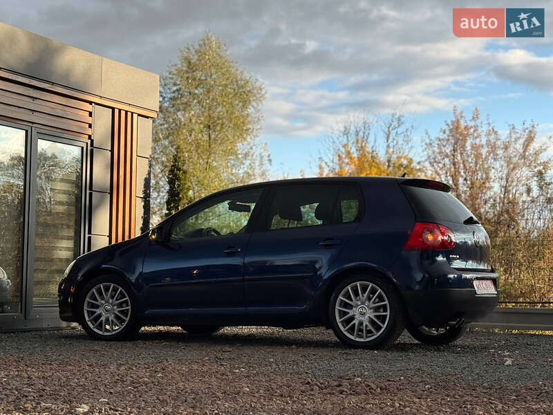 Хэтчбек Volkswagen Golf 2008 в Дрогобыче