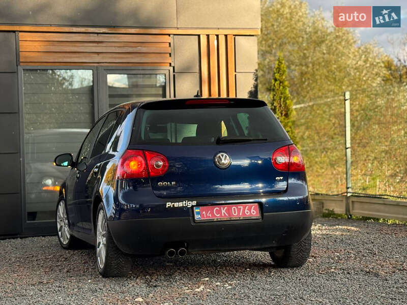 Хэтчбек Volkswagen Golf 2008 в Дрогобыче