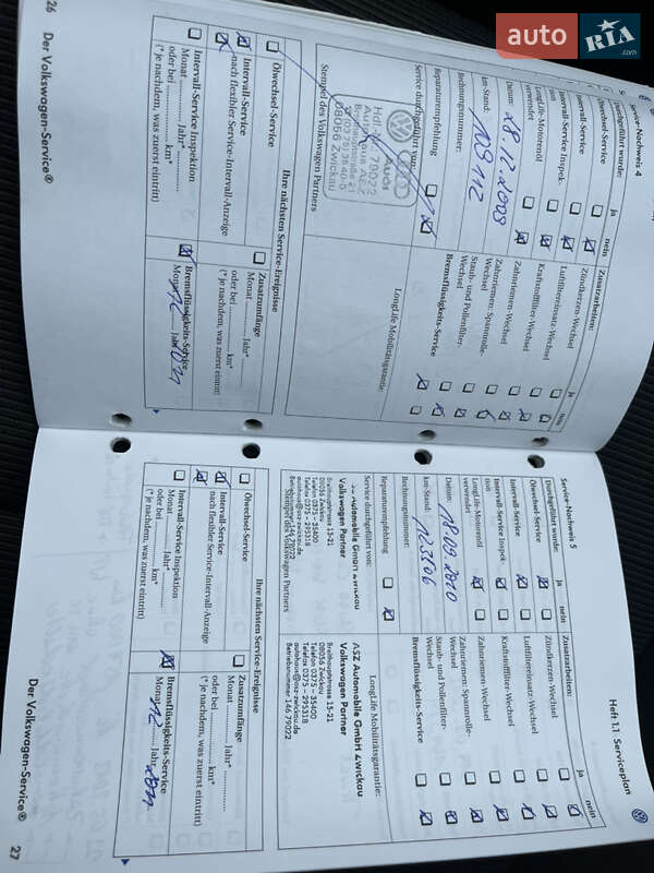 Хэтчбек Volkswagen Golf 2004 в Звягеле