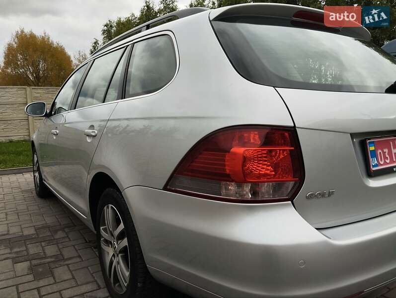 Универсал Volkswagen Golf 2011 в Луцке фото 16 Универсал Volkswagen Golf 2011 в Луцке