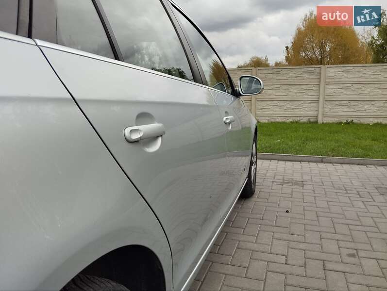 Универсал Volkswagen Golf 2011 в Луцке фото 19 Универсал Volkswagen Golf 2011 в Луцке