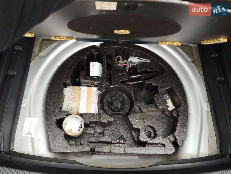 Универсал Volkswagen Golf 2011 в Луцке фото 36 Универсал Volkswagen Golf 2011 в Луцке