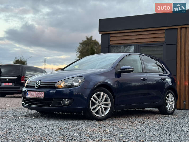 Хетчбек Volkswagen Golf 2010 в Дрогобичі