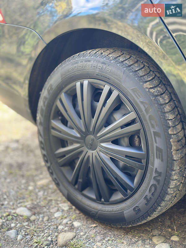 Универсал Volkswagen Golf 2009 в Ворохте