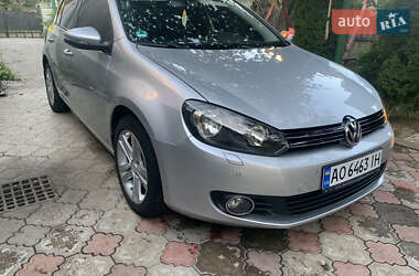 Хетчбек Volkswagen Golf 2009 в Мукачевому