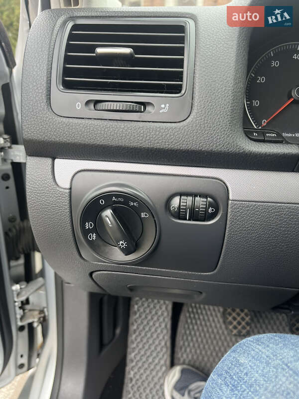 Універсал Volkswagen Golf 2009 в Броварах фото 9 Універсал Volkswagen Golf 2009 в Броварах