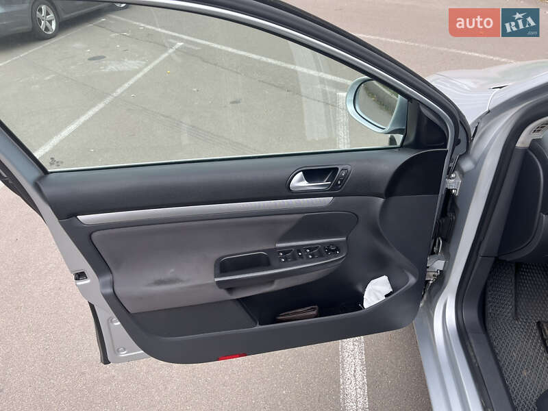 Універсал Volkswagen Golf 2009 в Броварах фото 6 Універсал Volkswagen Golf 2009 в Броварах