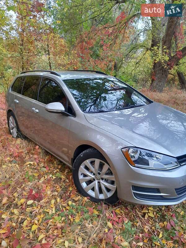 Універсал Volkswagen Golf 2015 в Запоріжжі фото 5 Універсал Volkswagen Golf 2015 в Запоріжжі