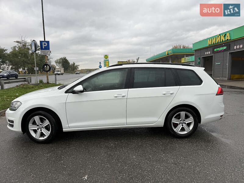 Универсал Volkswagen Golf 2015 в Борисполе