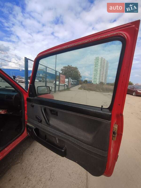 Хэтчбек Volkswagen Golf 1988 в Одессе фото 8 Хэтчбек Volkswagen Golf 1988 в Одессе