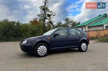 Хетчбек Volkswagen Golf 1998 в Чернівцях