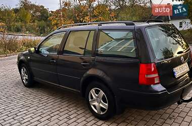 Универсал Volkswagen Golf 2003 в  фото 18 Универсал Volkswagen Golf 2003 в