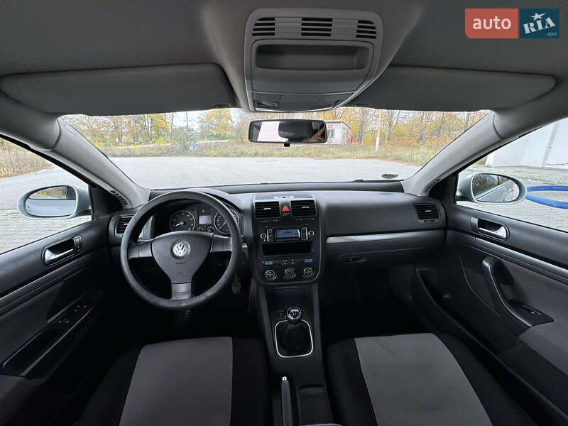 Универсал Volkswagen Golf 2009 в Сокирянах