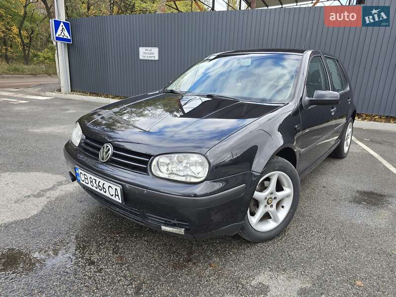 Volkswagen Golf 2000