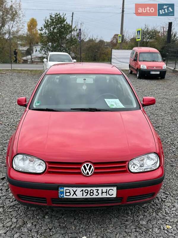 Хетчбек Volkswagen Golf 2001 в Хмельницькому