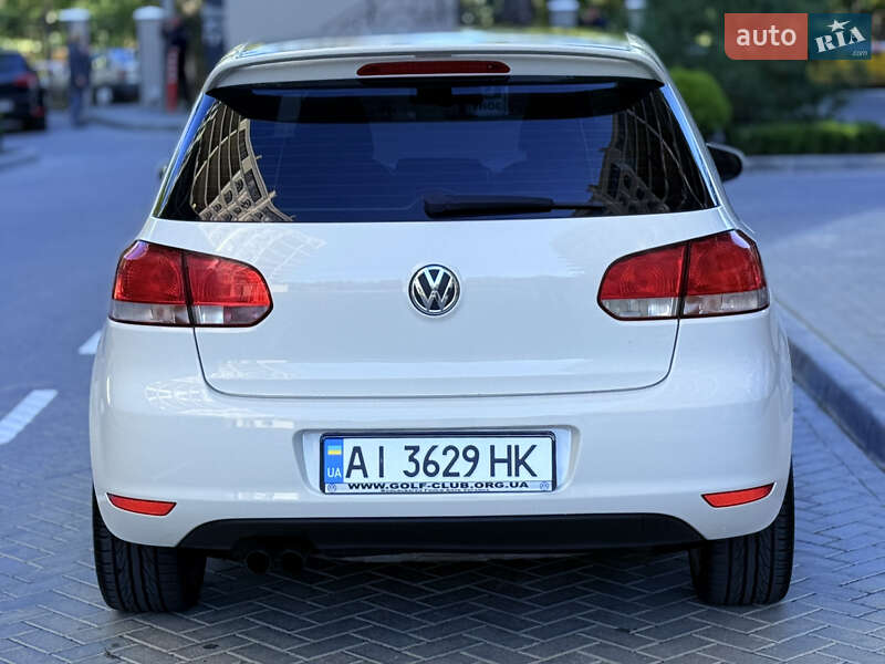 Хэтчбек Volkswagen Golf 2011 в Одессе