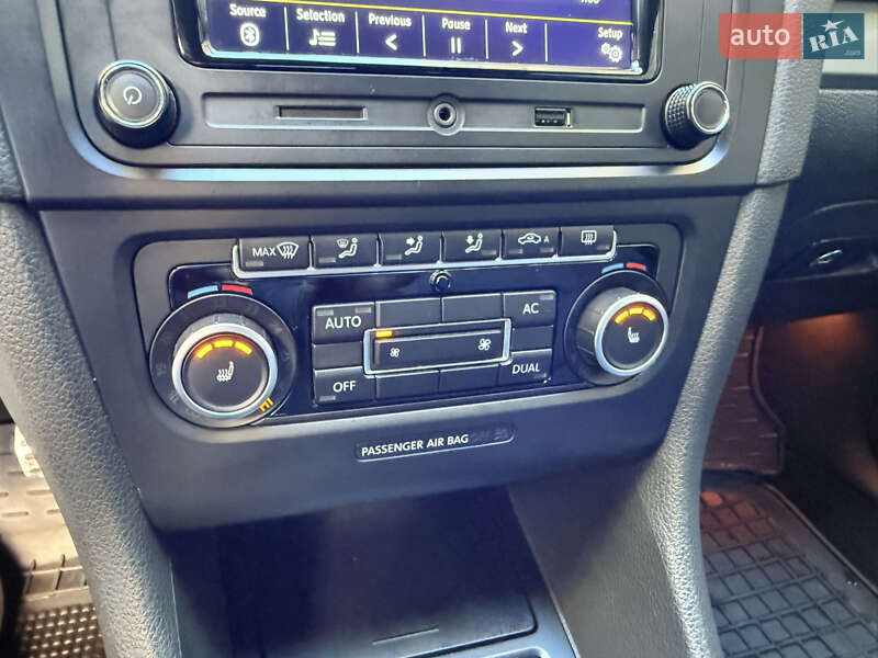 Хэтчбек Volkswagen Golf 2011 в Одессе