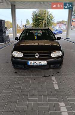 Универсал Volkswagen Golf 2000 в Запорожье
