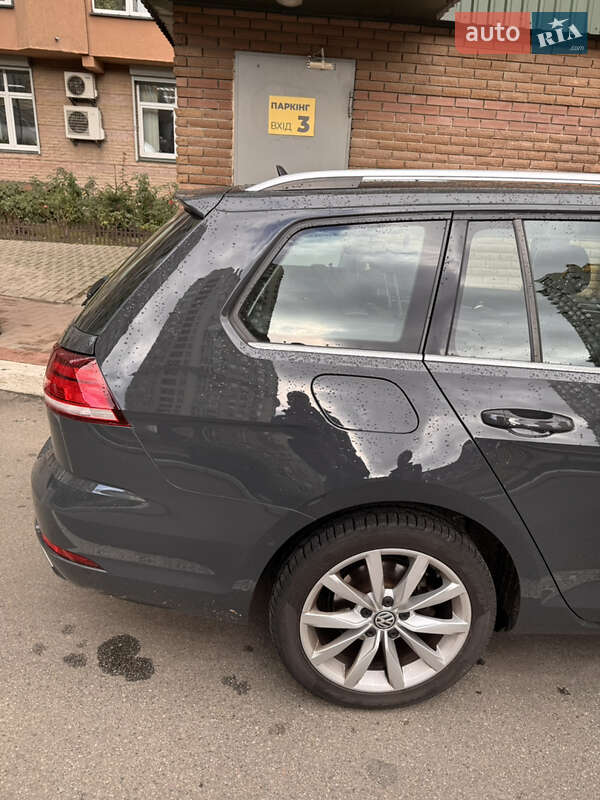 Универсал Volkswagen Golf 2018 в Киеве фото 8 Универсал Volkswagen Golf 2018 в Киеве