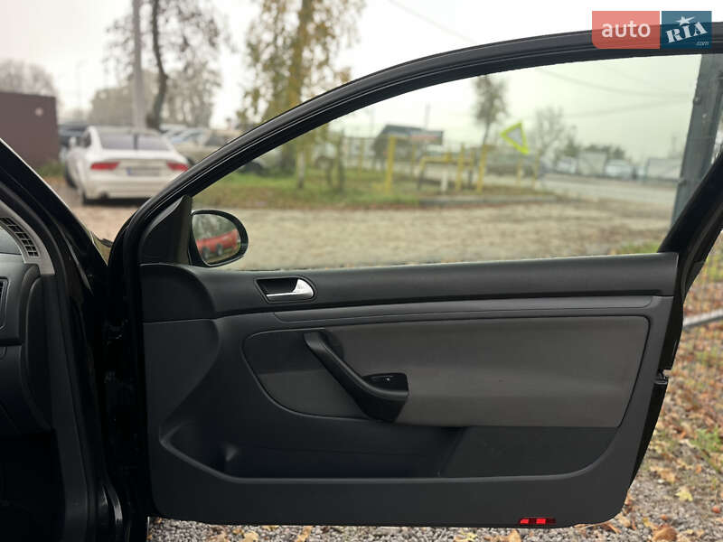 Хэтчбек Volkswagen Golf 2005 в Виннице фото 39 Хэтчбек Volkswagen Golf 2005 в Виннице