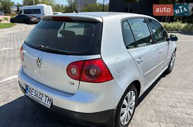 Хэтчбек Volkswagen Golf 2008 в 