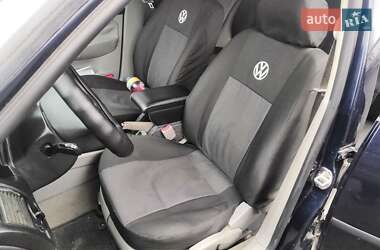 Хэтчбек Volkswagen Golf 1998 в  фото 2 Хэтчбек Volkswagen Golf 1998 в