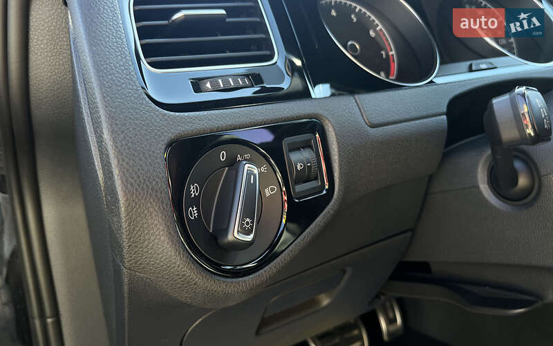 Хэтчбек Volkswagen Golf 2013 в Мукачево фото 18 Хэтчбек Volkswagen Golf 2013 в Мукачево