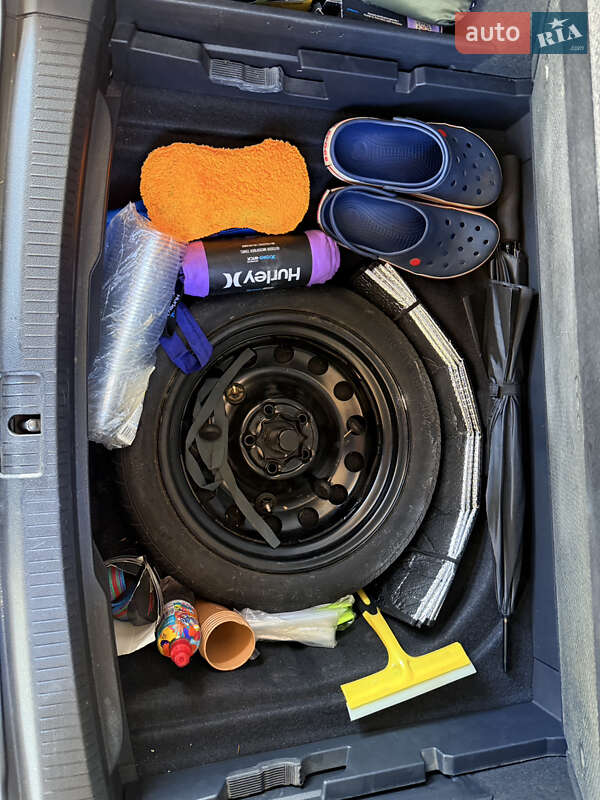 Универсал Volkswagen Golf 2014 в Львове фото 32 Универсал Volkswagen Golf 2014 в Львове