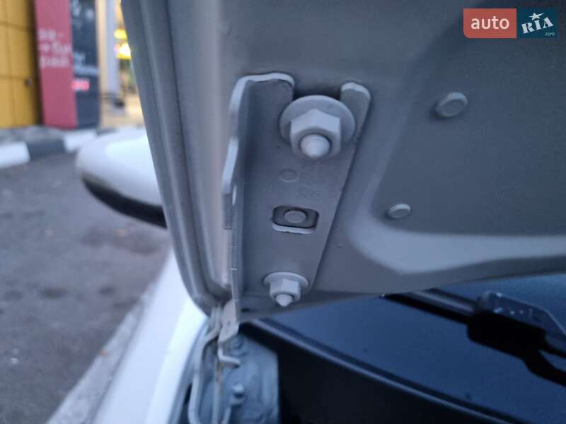 Хэтчбек Volkswagen Golf 2012 в Ровно фото 2 Хэтчбек Volkswagen Golf 2012 в Ровно