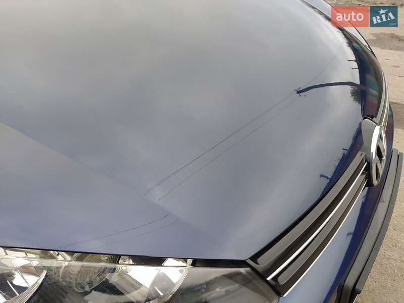 Универсал Volkswagen Golf 2012 в Казатине