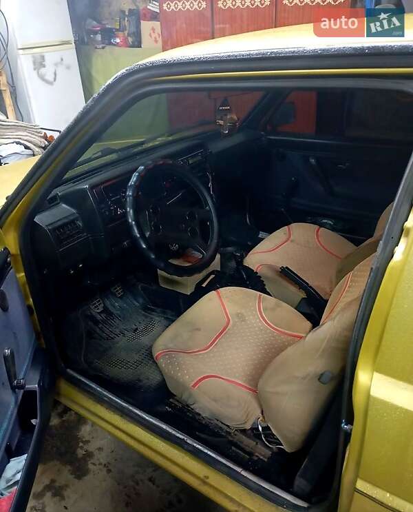 Хэтчбек Volkswagen Golf 1985 в Полтаве