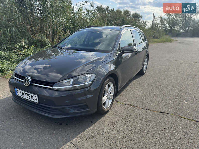 Универсал Volkswagen Golf 2017 в Черкассах фото 2 Универсал Volkswagen Golf 2017 в Черкассах
