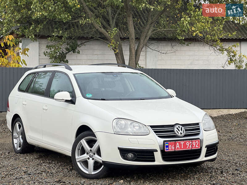 Универсал Volkswagen Golf 2008 в Смеле