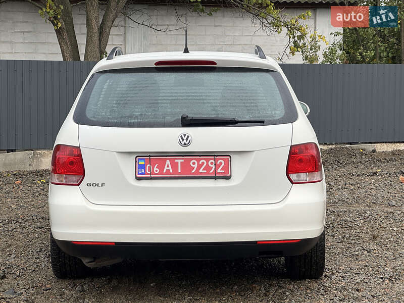 Универсал Volkswagen Golf 2008 в Смеле