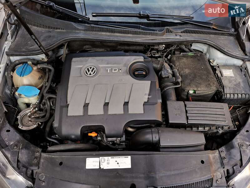 Хэтчбек Volkswagen Golf 2012 в Ровно фото 13 Хэтчбек Volkswagen Golf 2012 в Ровно