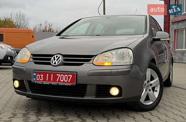 Хэтчбек Volkswagen Golf 2009 в Лубнах