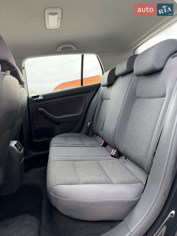 Хэтчбек Volkswagen Golf 2009 в Лубнах фото 24 Хэтчбек Volkswagen Golf 2009 в Лубнах