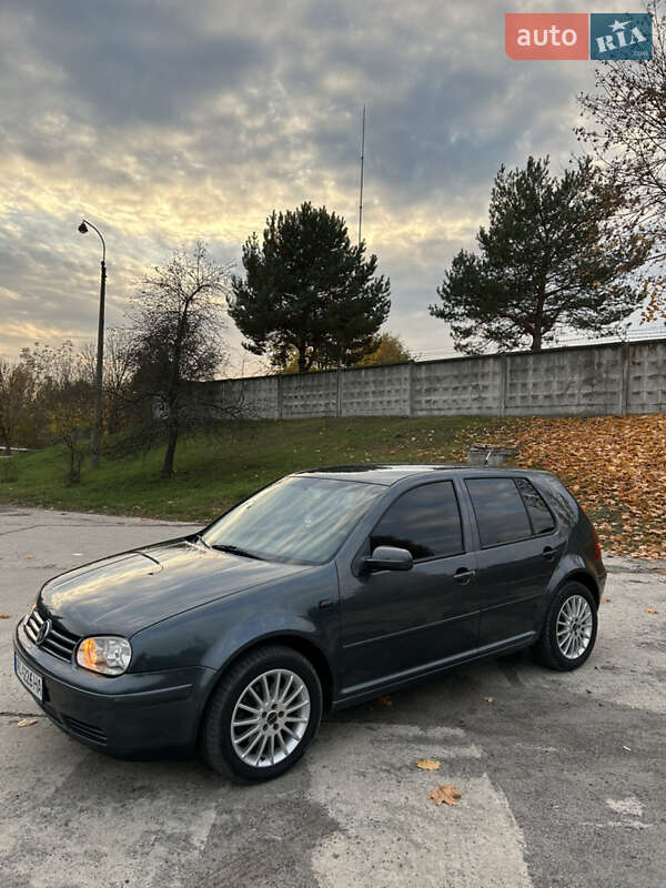 Хэтчбек Volkswagen Golf 2000 в Вараше фото 3 Хэтчбек Volkswagen Golf 2000 в Вараше
