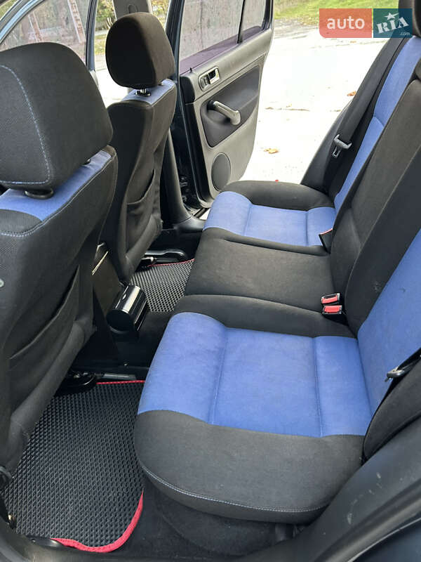 Хэтчбек Volkswagen Golf 2000 в Вараше фото 17 Хэтчбек Volkswagen Golf 2000 в Вараше