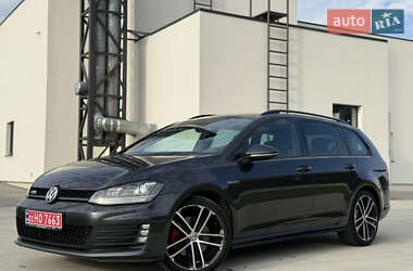 Універсал Volkswagen Golf 2016 в Луцьку