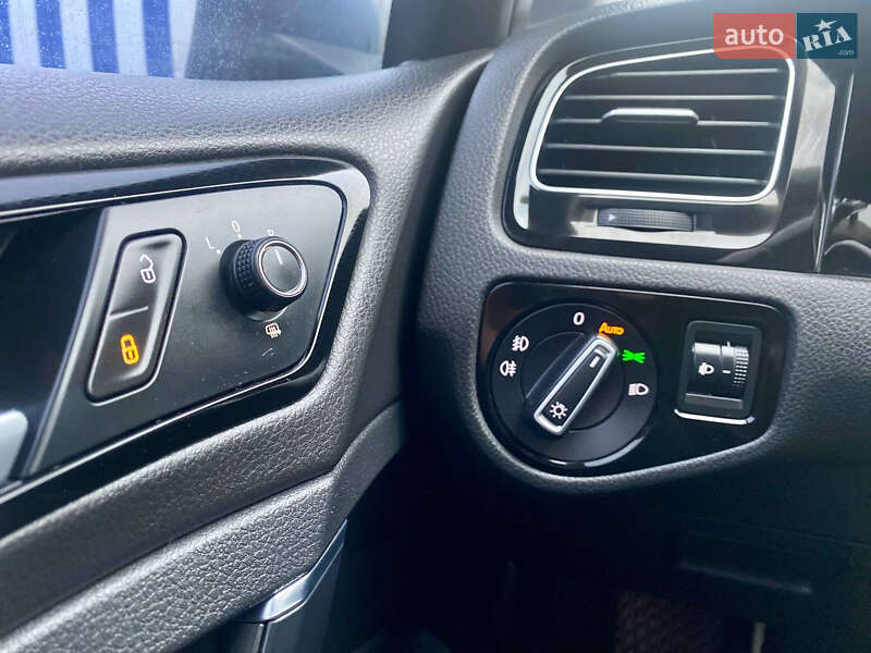 Универсал Volkswagen Golf 2013 в Виннице фото 10 Универсал Volkswagen Golf 2013 в Виннице