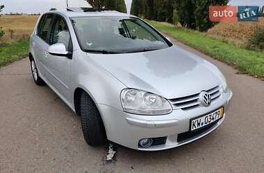 Хэтчбек Volkswagen Golf 2008 в Нежине
