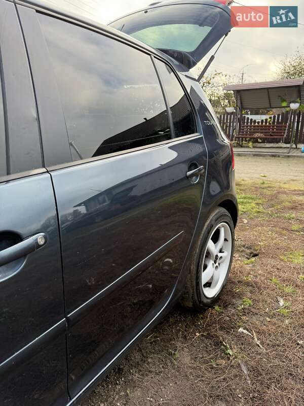 Хэтчбек Volkswagen Golf 2007 в Хмельницком